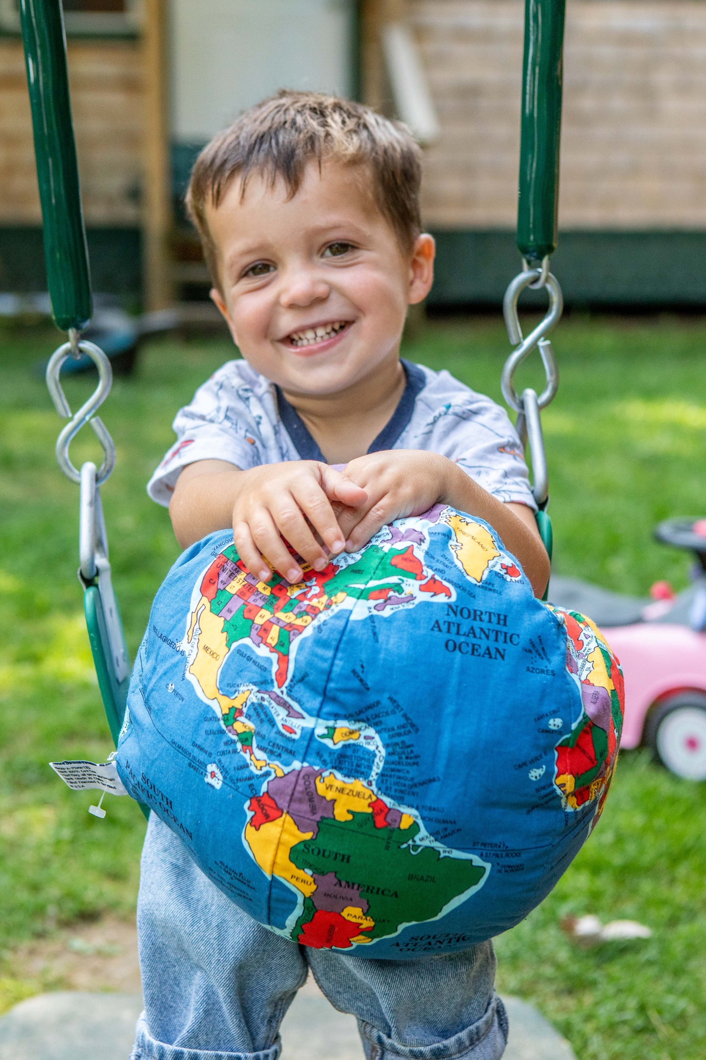 Classic Earth HUGG-A-PLANET